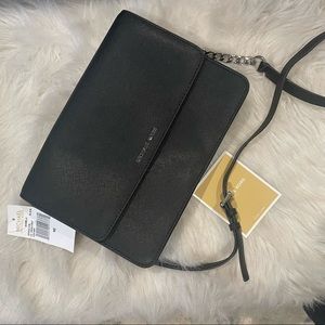 Michael Kors bag NWT -built in wallet, black